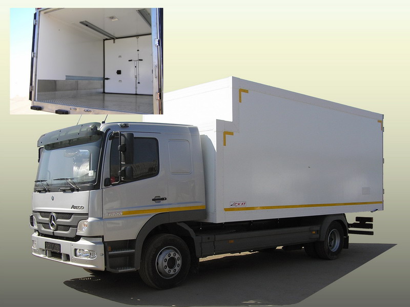 Изотермический фургон с внутренней передвигаемой перегородкой